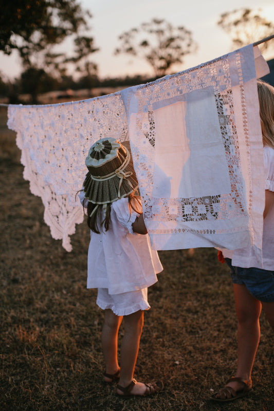 LINEN SET BUNDLE & SAVE